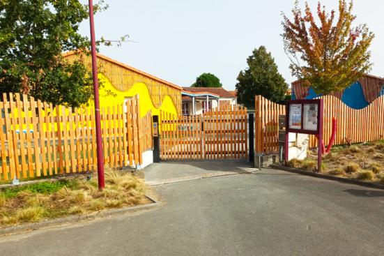 Rénovation des façades de l’école les 3 Moulin à Monnières
