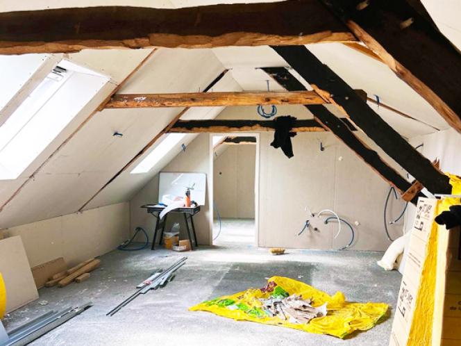 Rénovation d'un hôtel en deux appartements Rénovation d'un hôtel en deux appartements